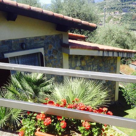 Casa Vacanze Uliveto Bordighera Eksteriør bilde